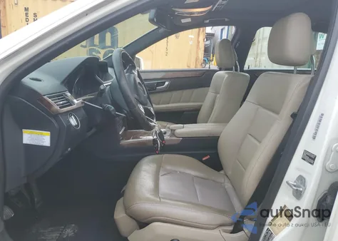 2012 Mercedes-Benz E 350 из США, поврежденный, VIN WDDHF5KB8CA652723